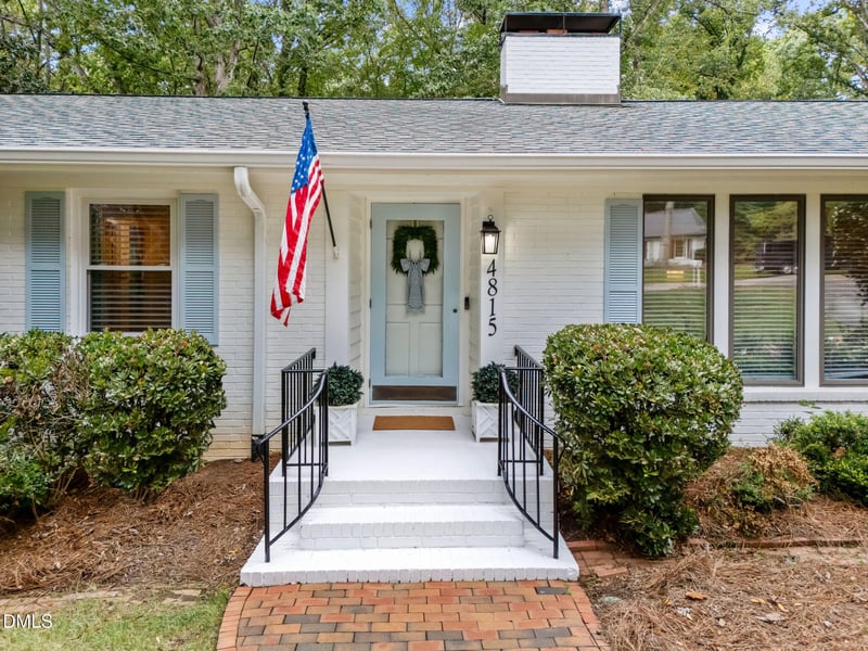 4815 Morehead Dr, Raleigh, NC 27612