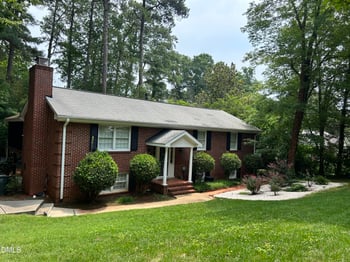 4816 Deerwood Dr, Raleigh, NC 27612