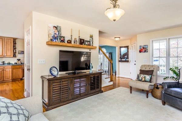 4816 Little Falls Dr, Raleigh, NC 27609
