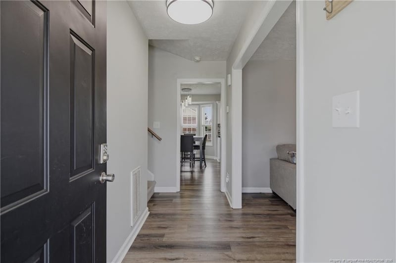 4816 Miranda Dr, Hope Mills, NC 28348