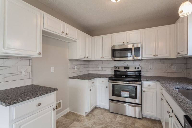 4816 Windblown Ct, Raleigh, NC 27616