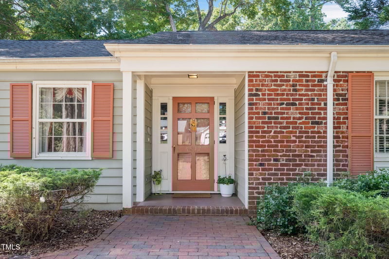 4817 Glen Forest Dr, Raleigh, NC 27612