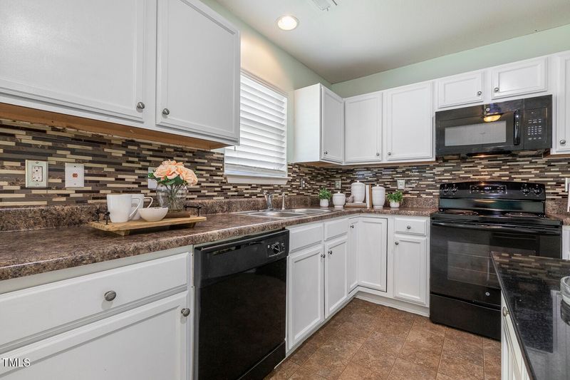 4817 Quarryman Rd, Raleigh, NC 27610