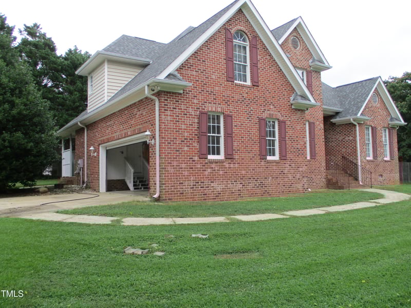 4817 Tupenny Ln, Raleigh, NC 27606