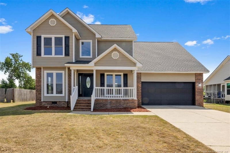 4818 Deer Lakes Rd, Fayetteville, NC 28311