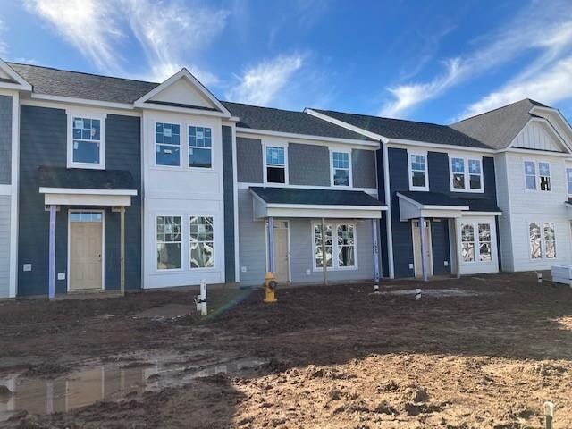 4819 Crescent Square St #2409, Raleigh, NC 27616