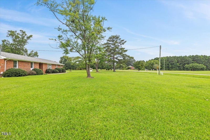 482 Hinnant Rd, Selma, NC 27576