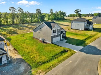 482 Olivia Crossing Ct, Four Oaks, NC 27524