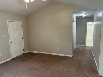 482 Sunray Dr, Clayton, NC 27520