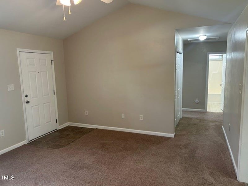 482 Sunray Dr, Clayton, NC 27520