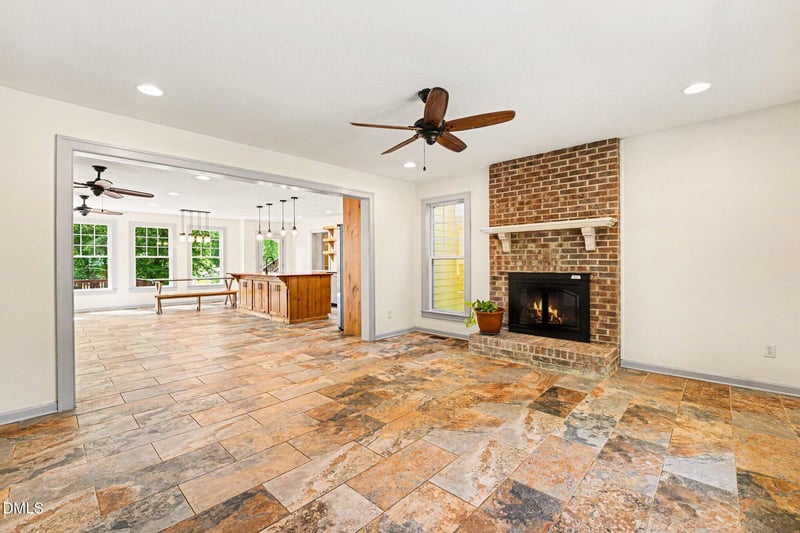 4820 Frankie Rd, Fuquay Varina, NC 27526