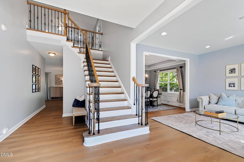 4820 Homeplace Dr, Apex, NC 27539