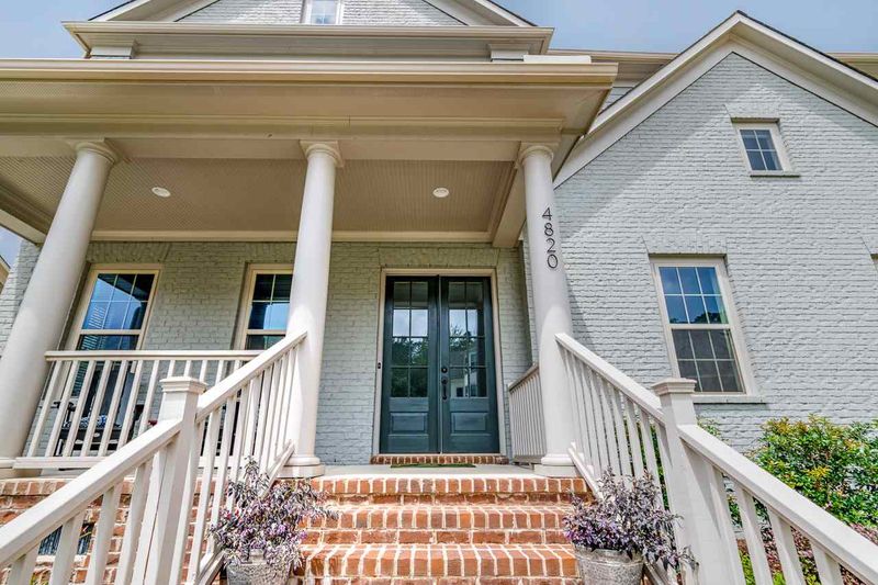 4820 Sunset Fairways Dr, Holly Springs, NC 27539