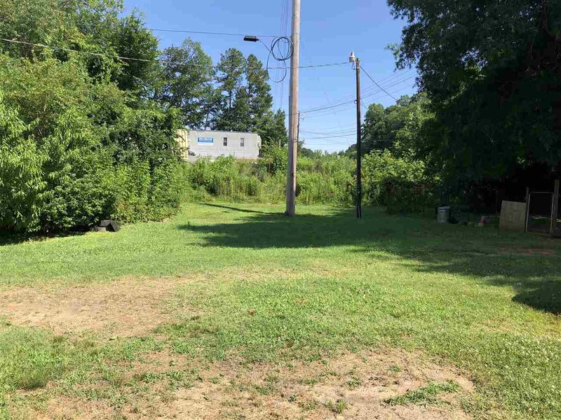 4820 E Us 70 Hw, Durham, NC 27705