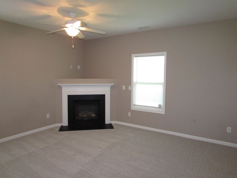 4821 Kitledge Dr, Raleigh, NC 27610