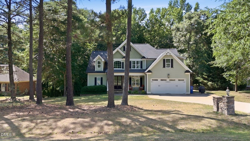 4821 Sweet Chestnut Ln, Raleigh, NC 27610