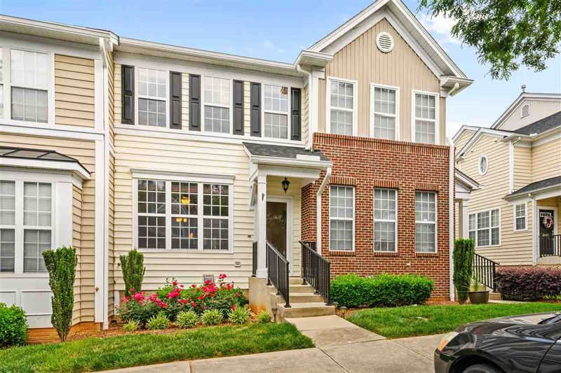 4822 Black Mountain Pa, Raleigh, NC 27612