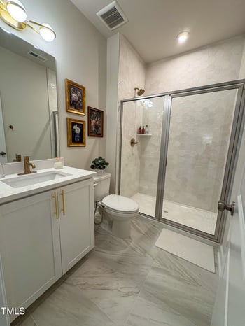 4822 Cypress Tree Ln, Raleigh, NC 27612