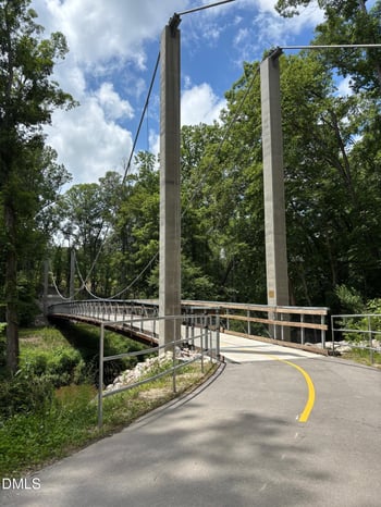 4822 Cypress Tree Ln, Raleigh, NC 27612