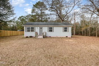 4824 Gray's Creek Church Rd, Hope Mills, NC 28348