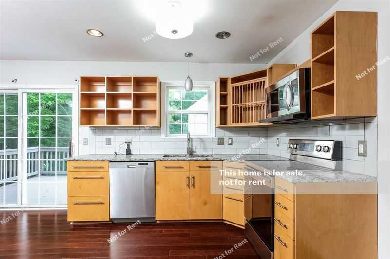 4825 Bivens Dr, Raleigh, NC 27616