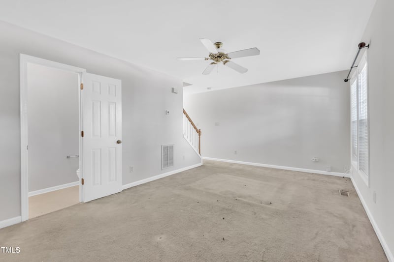 4825 Windbreak Ln, Raleigh, NC 27616