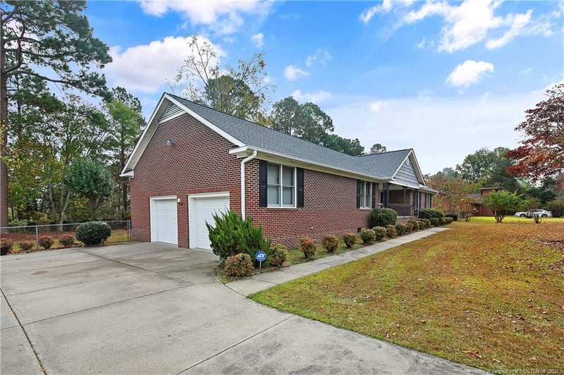 4826 Arbor Rd, Fayetteville, NC 28311