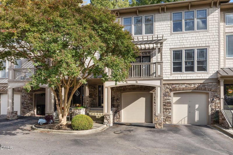 4826 Crestmore Rd, Raleigh, NC 27612