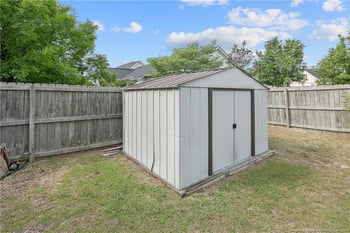 4829 Miranda Dr, Hope Mills, NC 28348