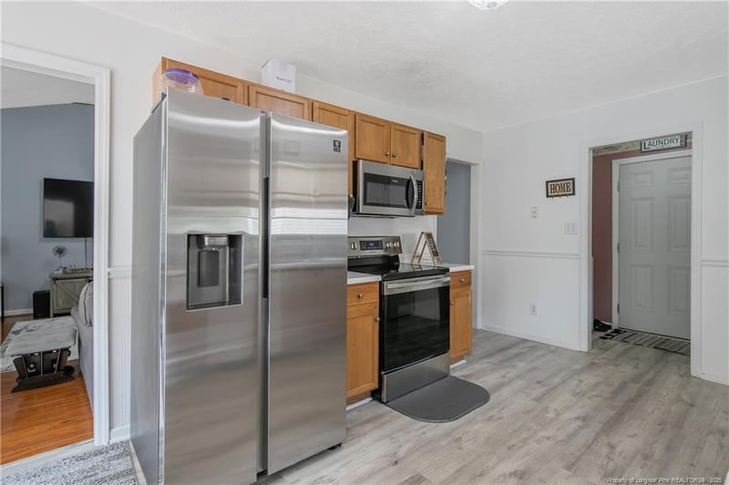 4829 Miranda Dr, Hope Mills, NC 28348
