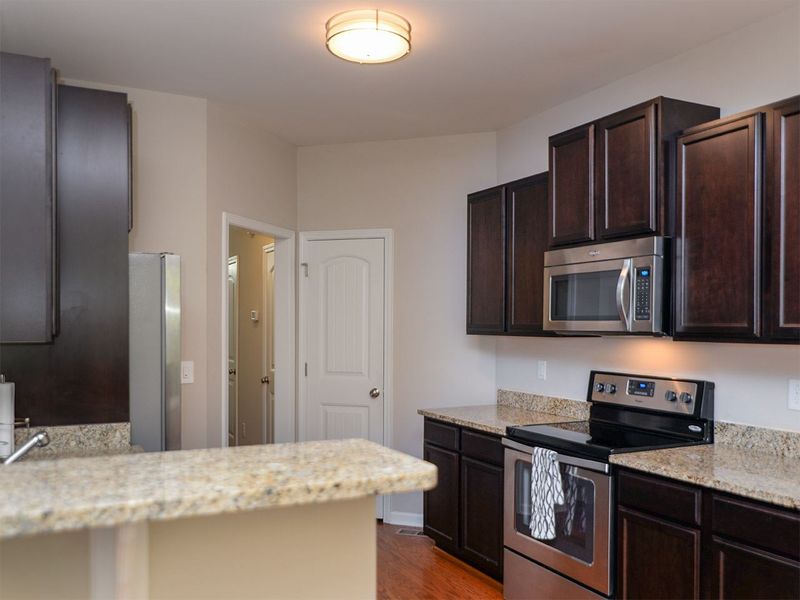 4830 Landover Bluff Way, Raleigh, NC 27616