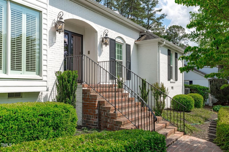 4830 North Hills Dr, Raleigh, NC 27612