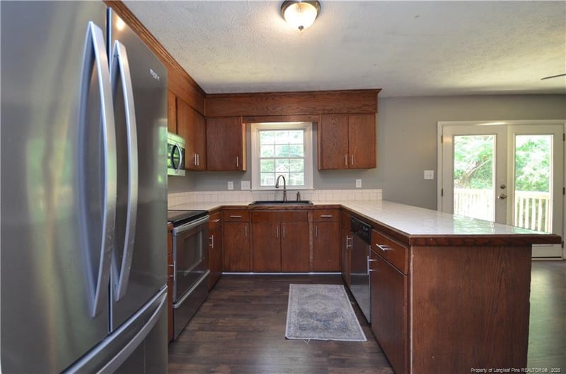 4831 Belford Rd, Fayetteville, NC 28314