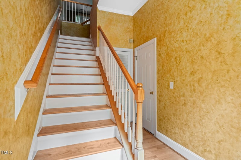 4831 Crestmore Rd #202, Raleigh, NC 27612