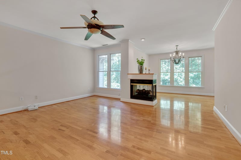 4831 Crestmore Rd #202, Raleigh, NC 27612