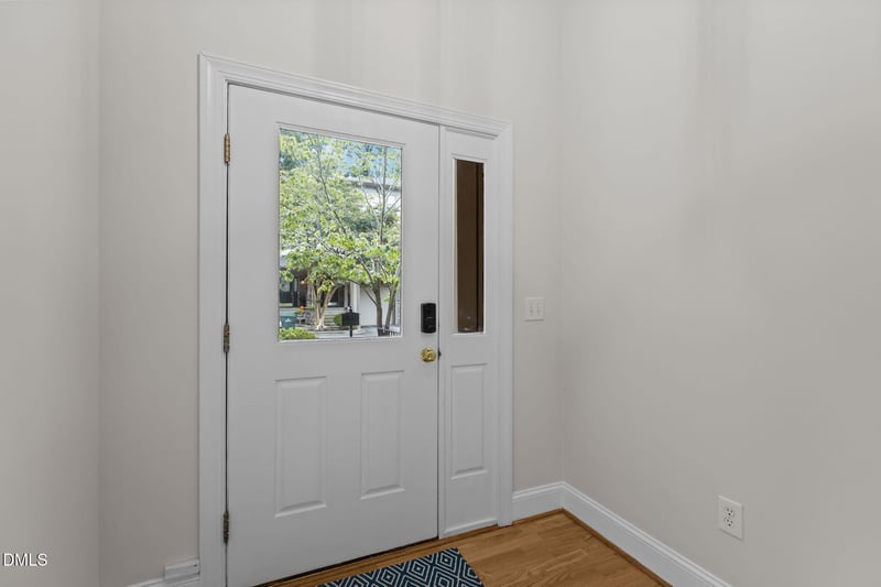 4831 Crestmore Rd #202, Raleigh, NC 27612
