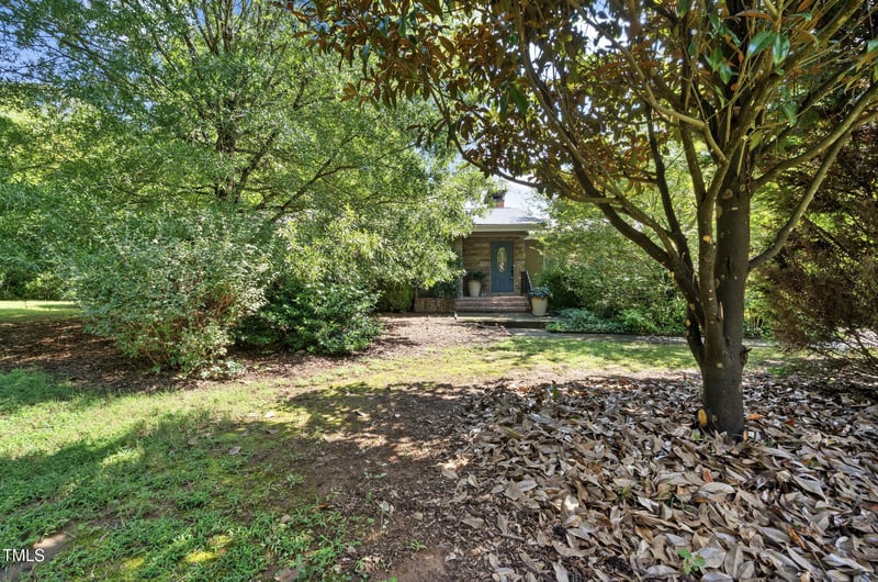 4832 Brookhaven Dr, Raleigh, NC 27612