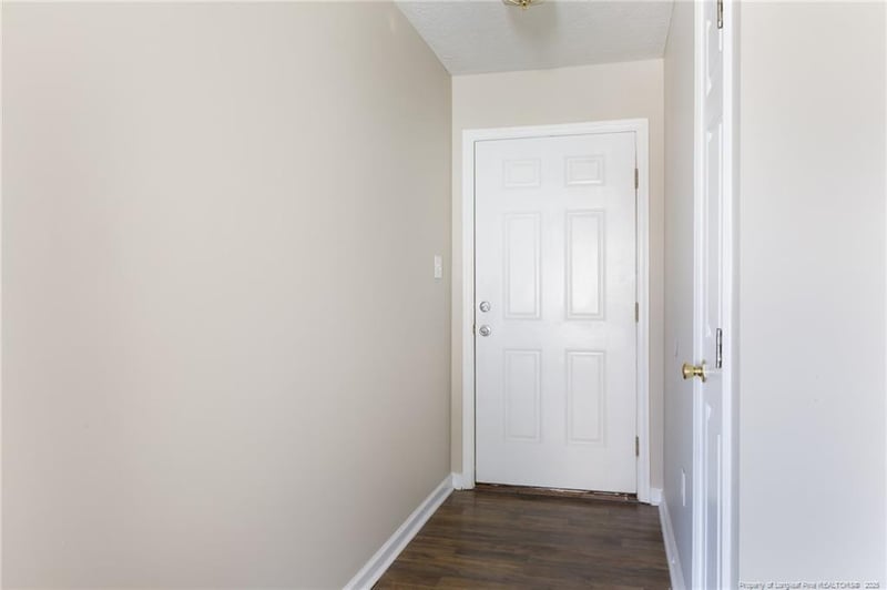 4832 Miranda Dr, Hope Mills, NC 28348