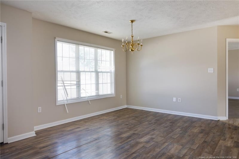 4832 Miranda Dr, Hope Mills, NC 28348