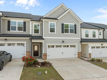 484 Autumn Rain St, Cary, NC 27519