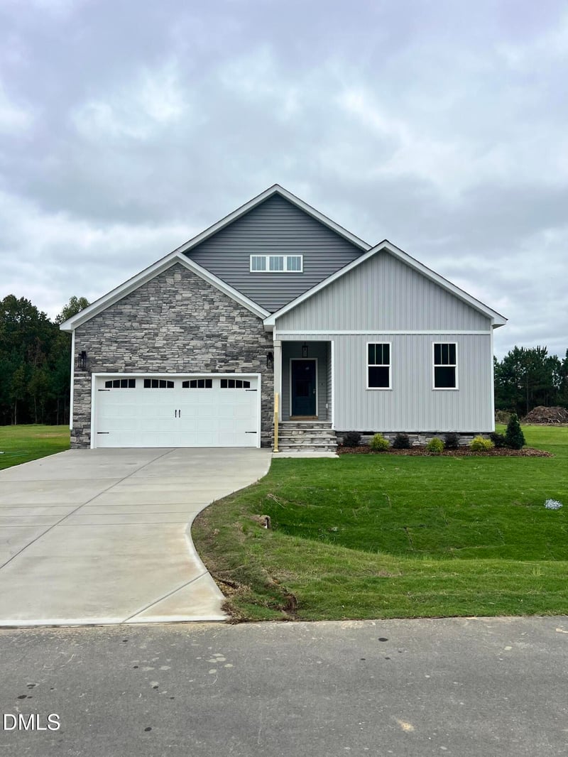 484 Hillard Ln, Wendell, NC 27591