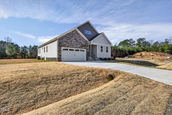 484 Hillard Ln, Wendell, NC 27591