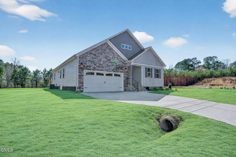 484 Hillard Ln, Wendell, NC 27591