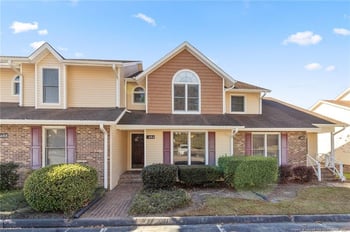 484 Lands End Rd, Fayetteville, NC 28314