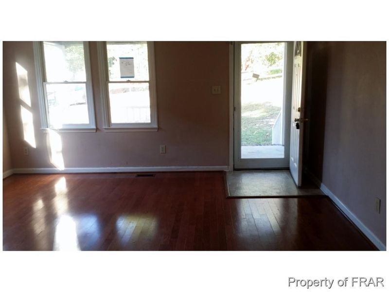 4847 Legion Rd, Hope Mills, NC 28348