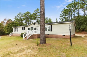 485 Eisler Dr, Lillington, NC 27546