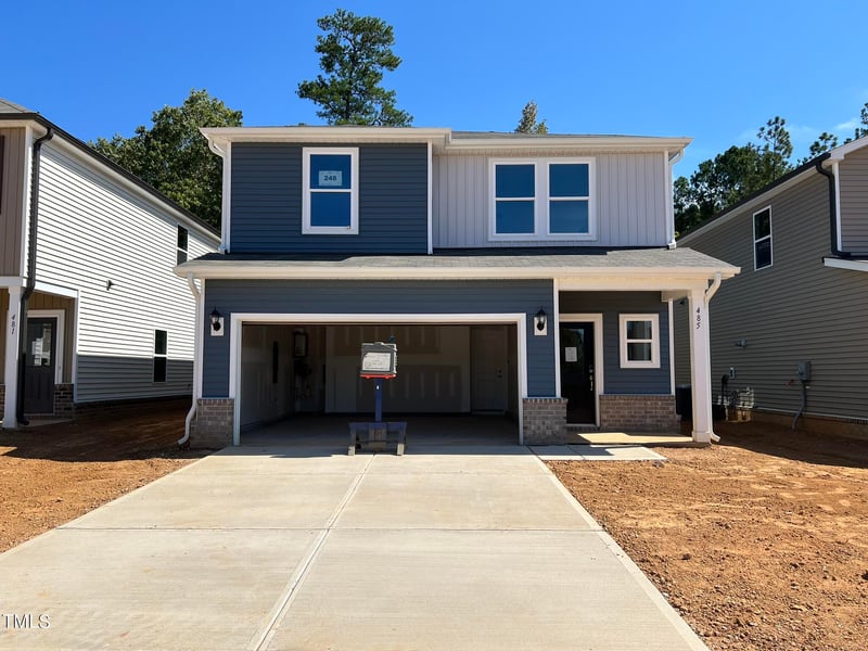 485 Squirrel Oaks Ln, Garner, NC 27529