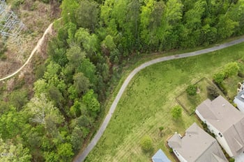 485 Wildwind Dr, Chapel Hill, NC 27516