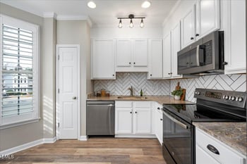 4857 Linksland Dr, Holly Springs, NC 27540