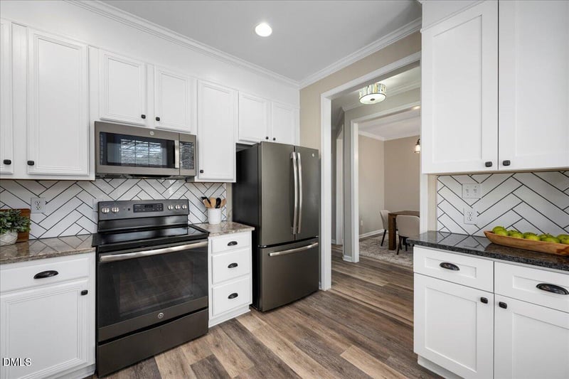 4857 Linksland Dr, Holly Springs, NC 27540